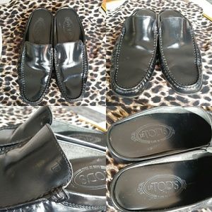 Tod's classic leather mules